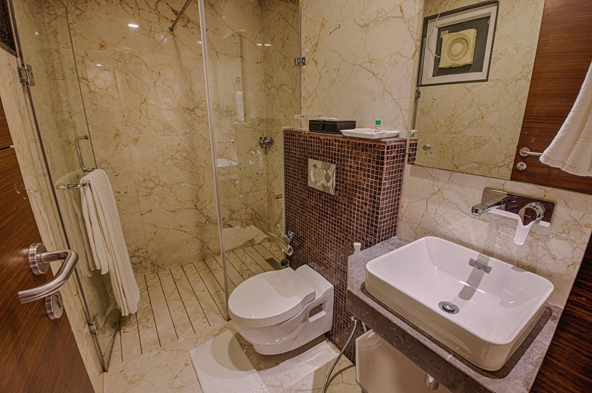 קוטה Hotel Lilac מראה חיצוני תמונה