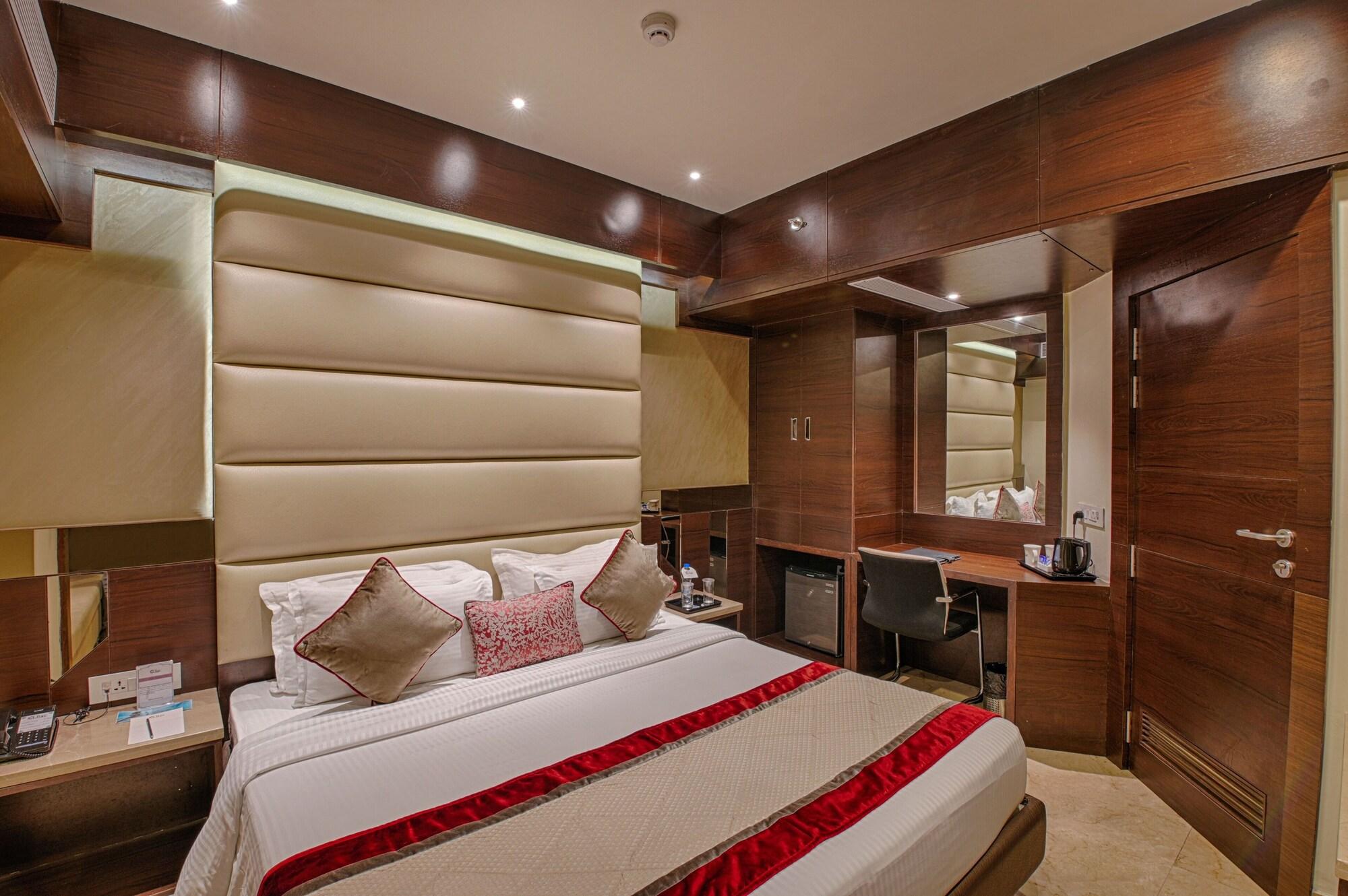 קוטה Hotel Lilac מראה חיצוני תמונה