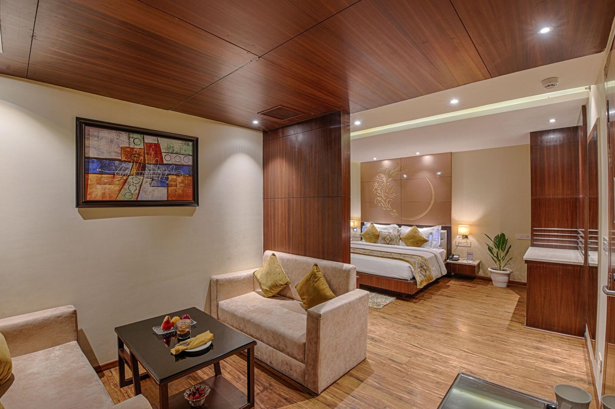 קוטה Hotel Lilac מראה חיצוני תמונה