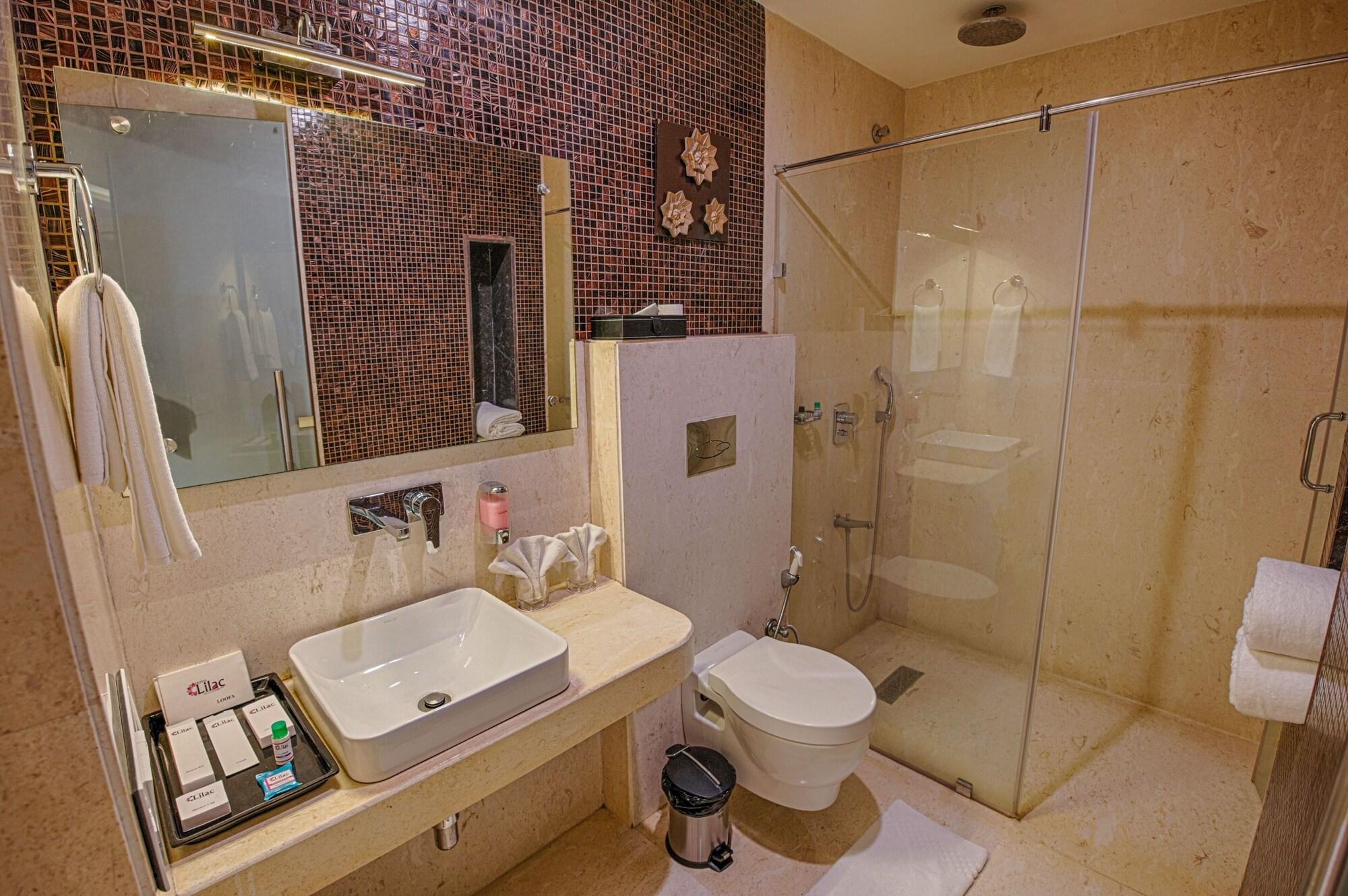 קוטה Hotel Lilac מראה חיצוני תמונה